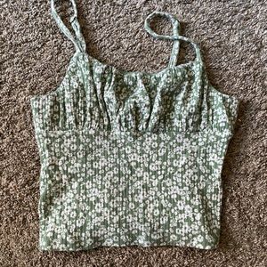 Love to be spoiled crop top